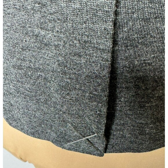 NWOT CAbi Sz 10 Jet Set Ponte Blazer Jersey Short Jacket Gray Single Button - Picture 10 of 13